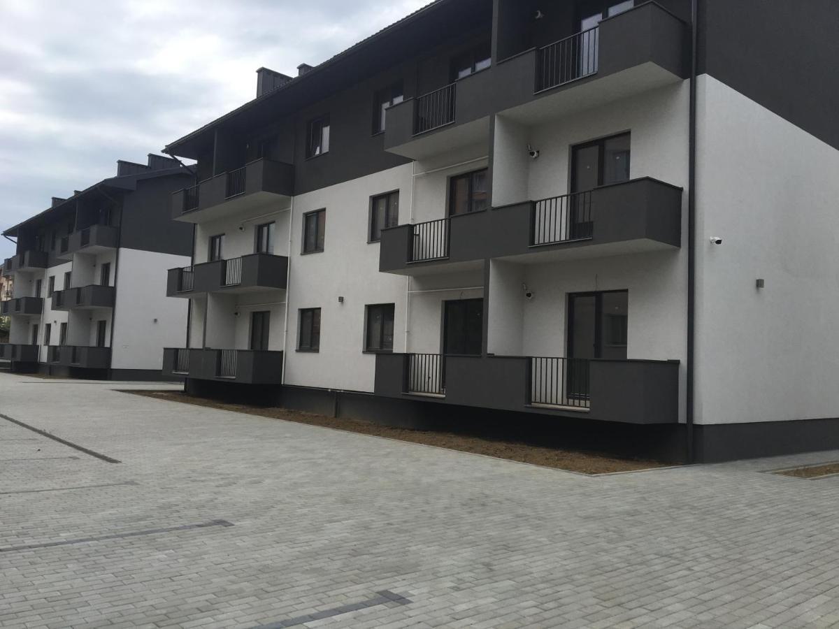 Квартира Подобово Uzhhorod Bagian luar foto